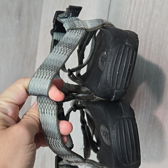 Taos Women's Outdoor Hiking Slide Strappy Sandals Shoes Sz 9 - Picture 6 of 12